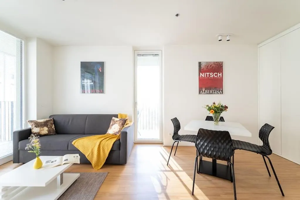 Smart Studio With Terrace By Hm Vienna Austria